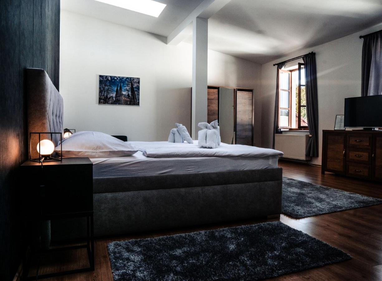 Pension U Jakuba Оломоуц Экстерьер фото