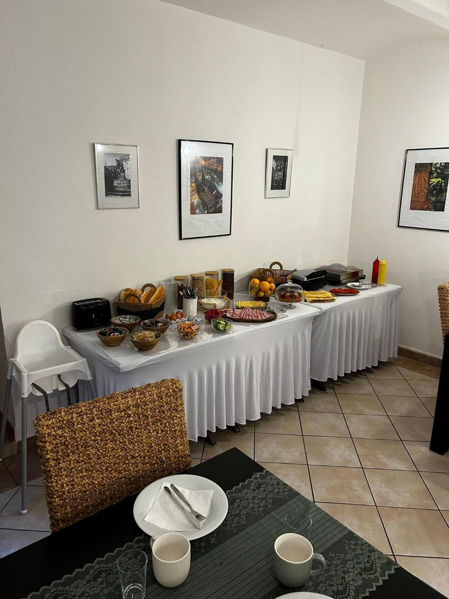 Pension U Jakuba Оломоуц Экстерьер фото