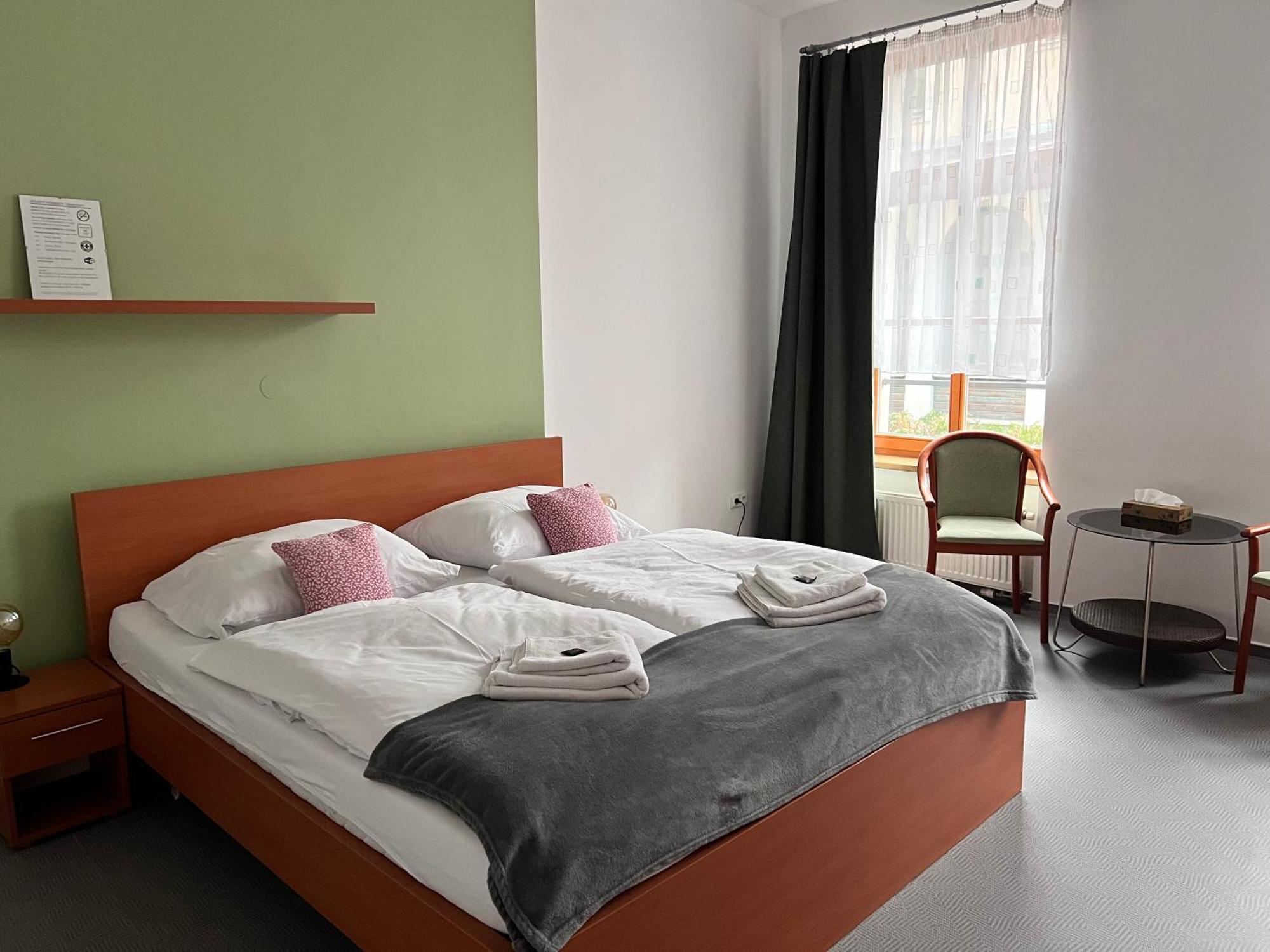 Pension U Jakuba Оломоуц Экстерьер фото