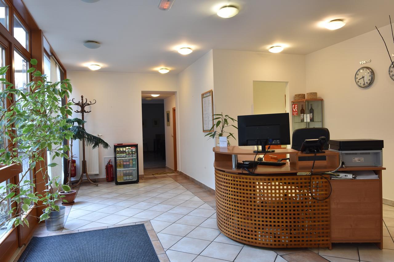 Pension U Jakuba Оломоуц Экстерьер фото